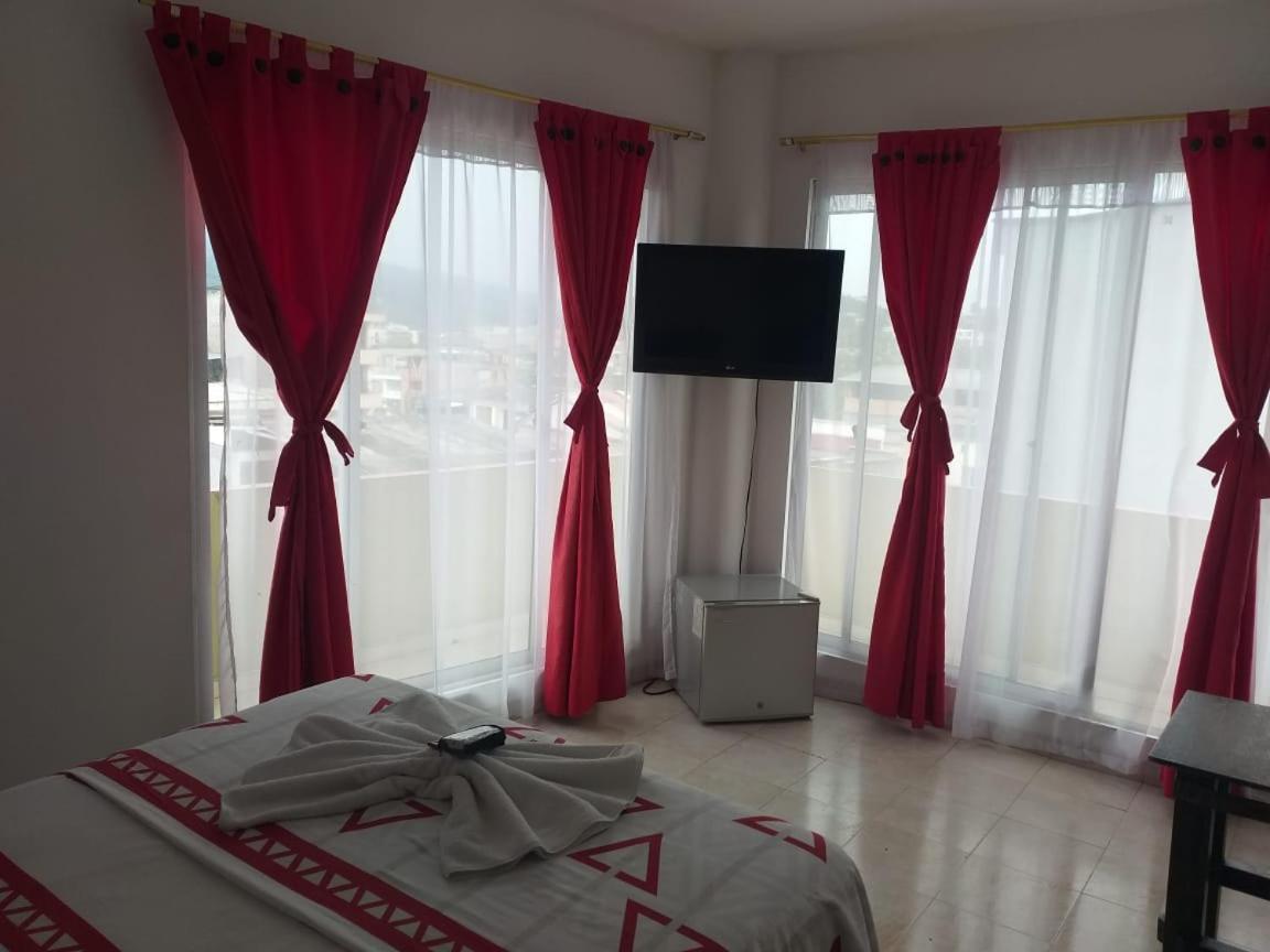 Hotel Luis Angel Mocoa Eksteriør billede